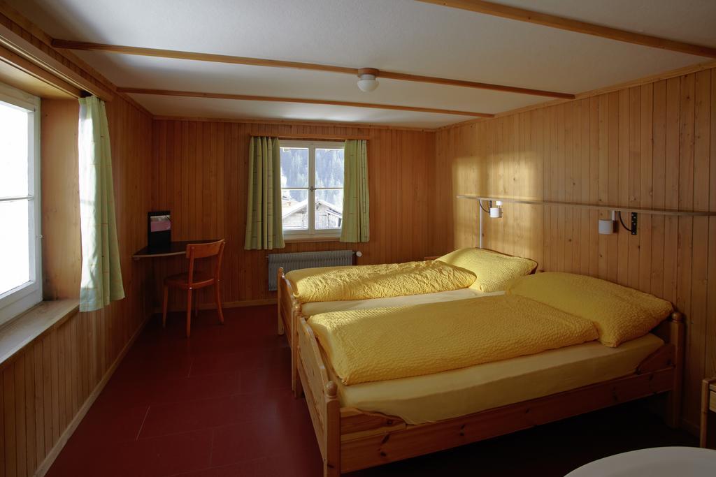 Alpenrose Gadmen - Gasthaus Bagian luar foto